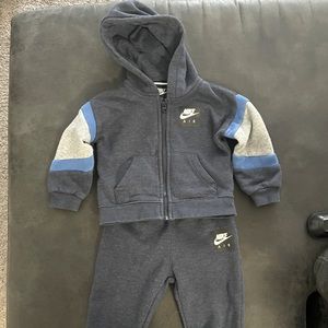 Nike toddler outfit